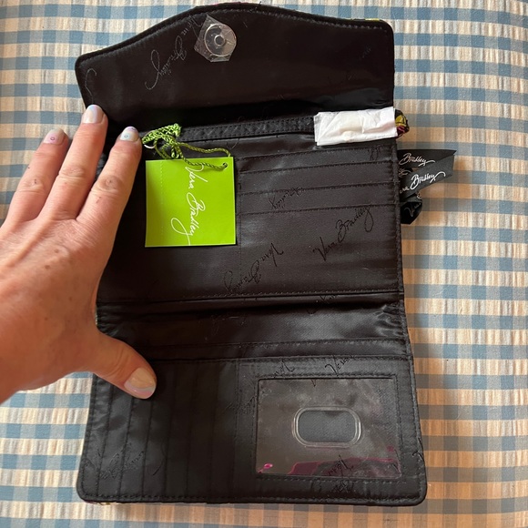 Vera Bradley strap wallet on Pirouette Pink, NWT - Picture 2 of 4